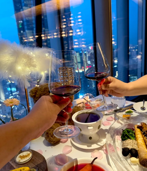 情人约会烛光晚餐符号动图GIF